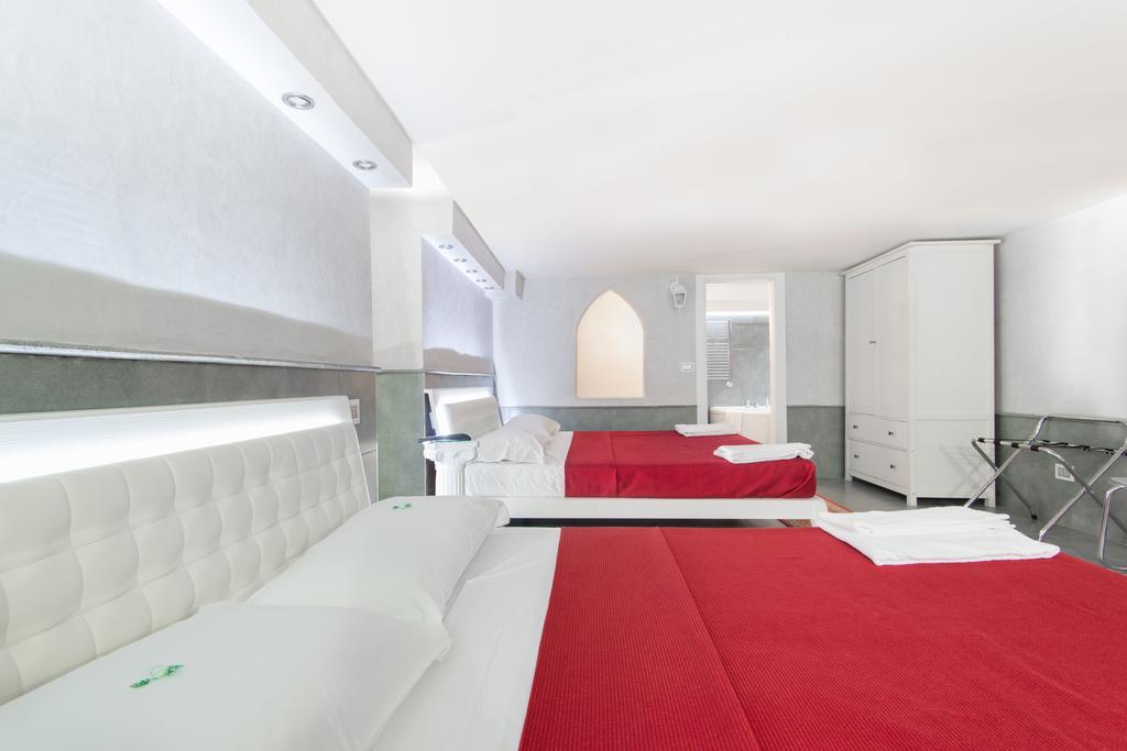 Suite Apartments Angioini Neapel Exterior foto