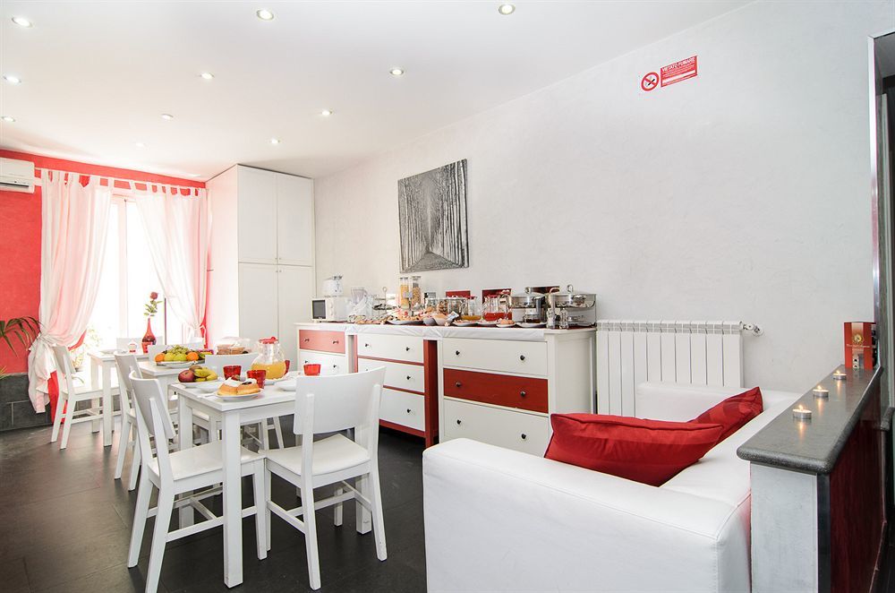 Suite Apartments Angioini Neapel Exterior foto