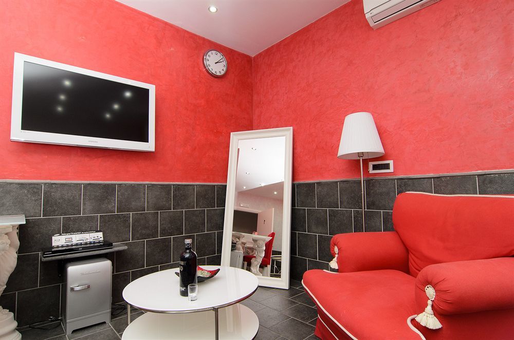 Suite Apartments Angioini Neapel Exterior foto