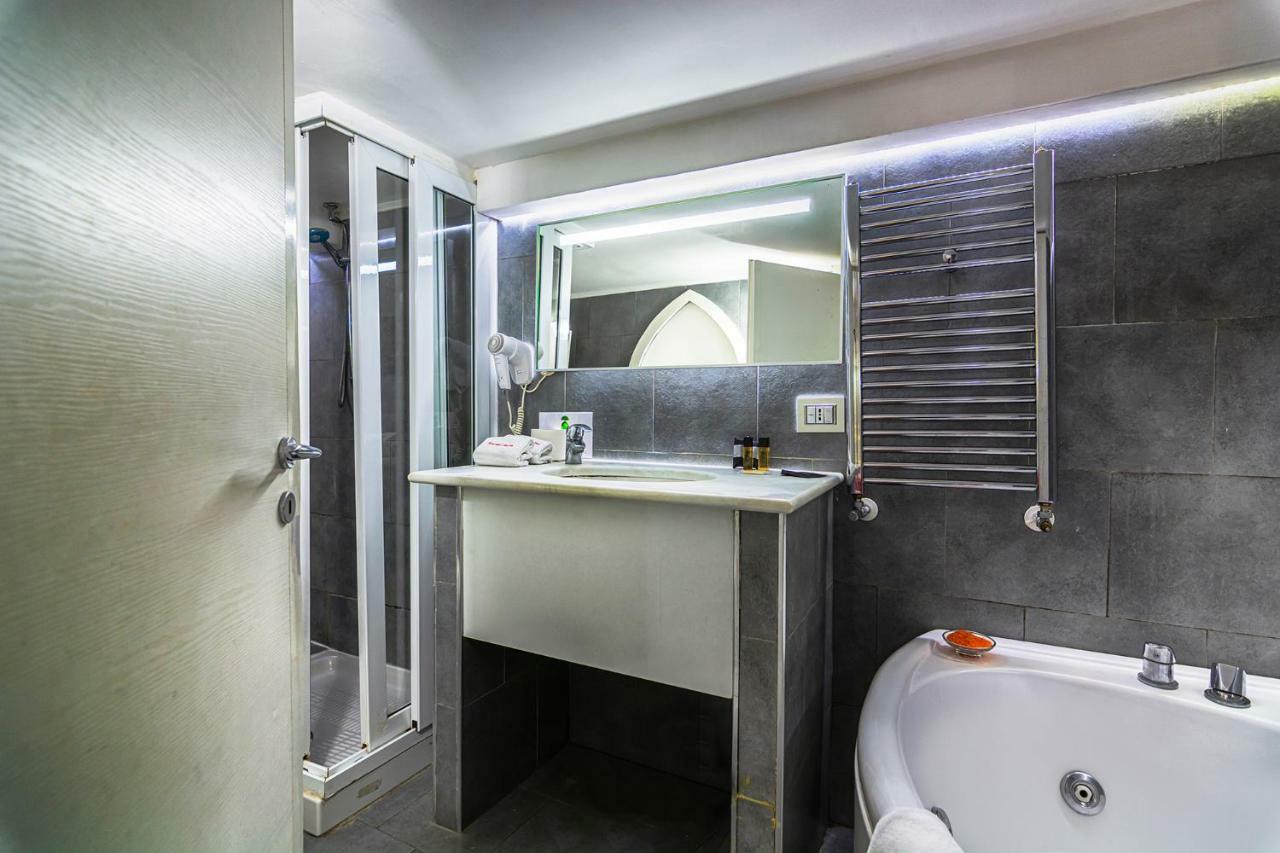 Suite Apartments Angioini Neapel Exterior foto