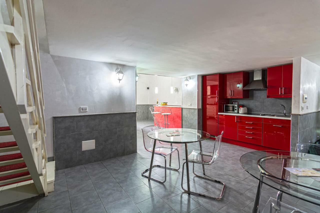 Suite Apartments Angioini Neapel Exterior foto